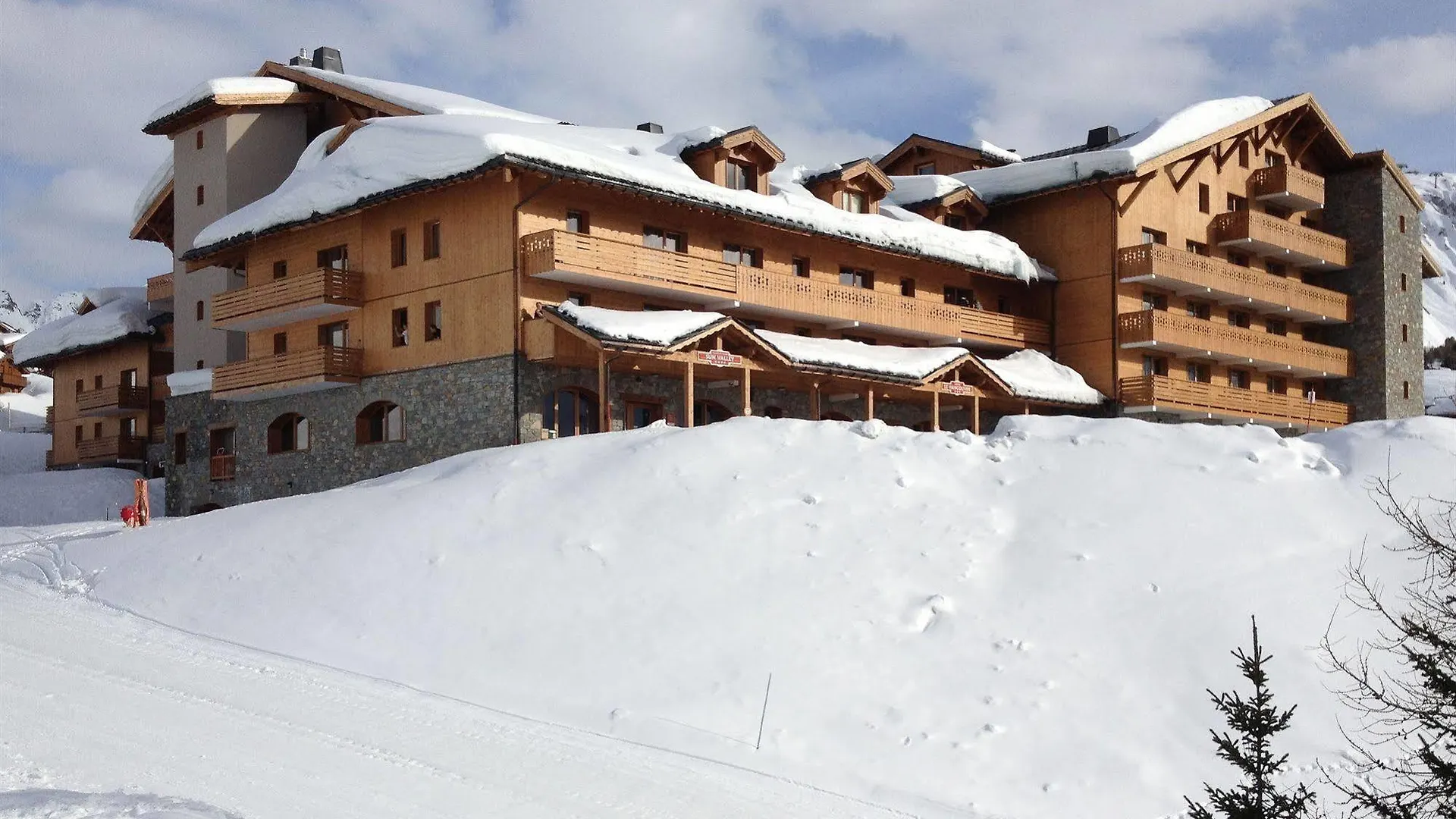 Madame Vacances Lodges Des Alpages La Plagne France