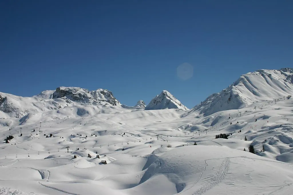 Madame Vacances Lodges Des Alpages La Plagne Aparthotel